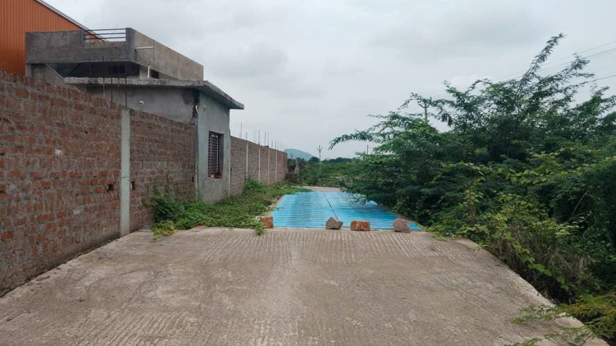 Property Photos 23