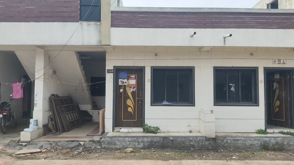 Property Photos 1