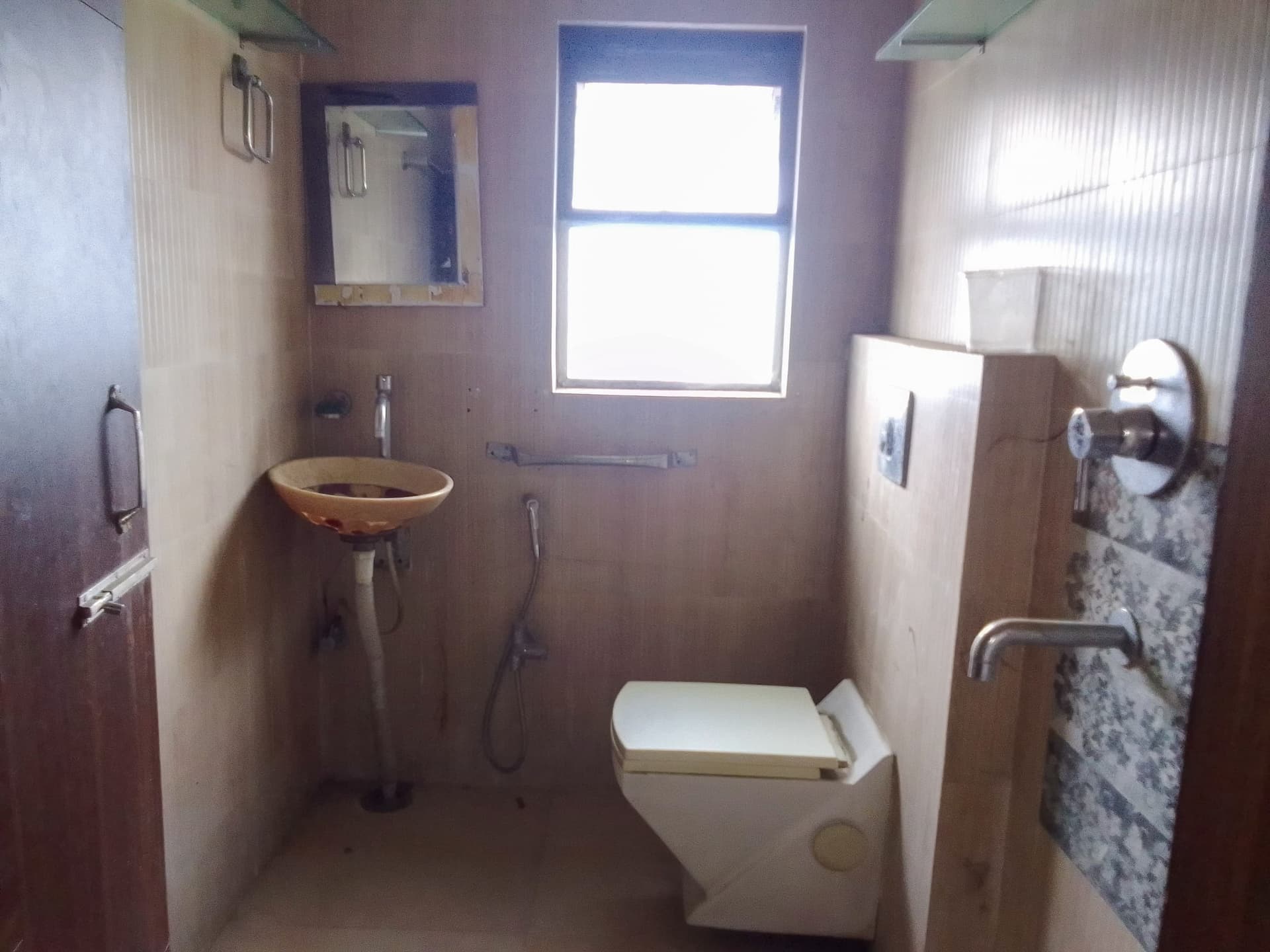 Property Photos 46