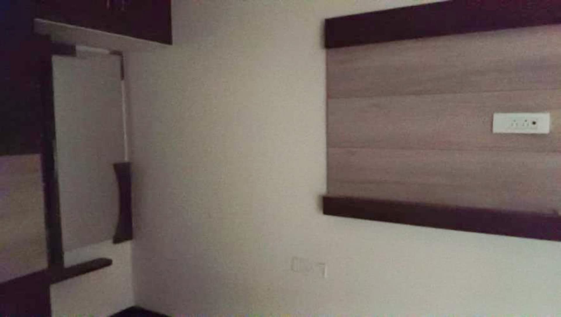 Property Photos 8