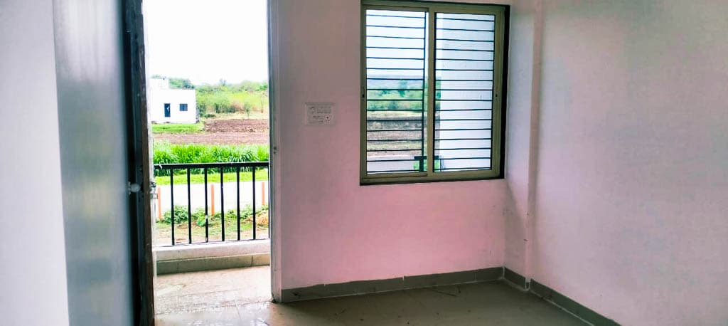 Property Photos 8