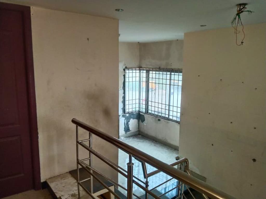 Property Photos 25