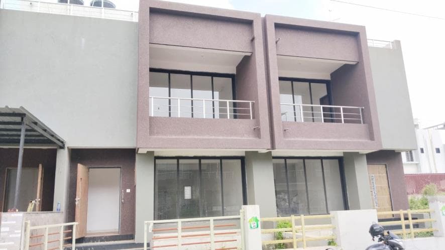 Property Photos 25