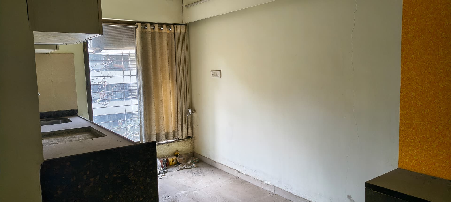 Property Photos 23