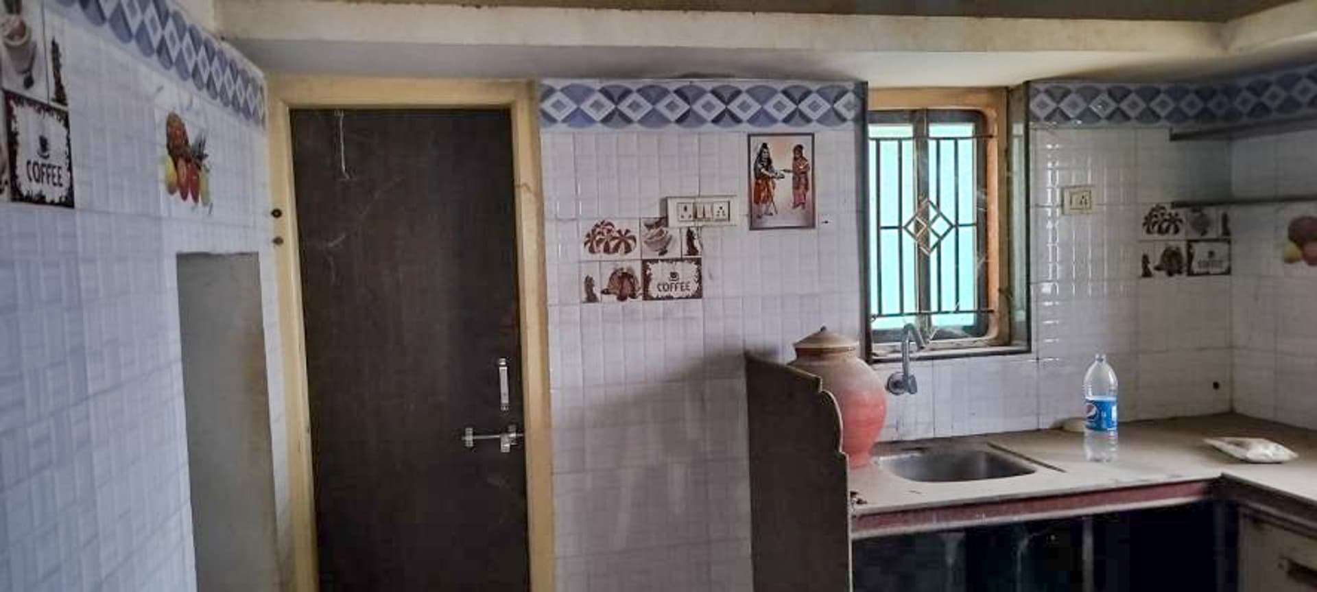 Property Photos 9