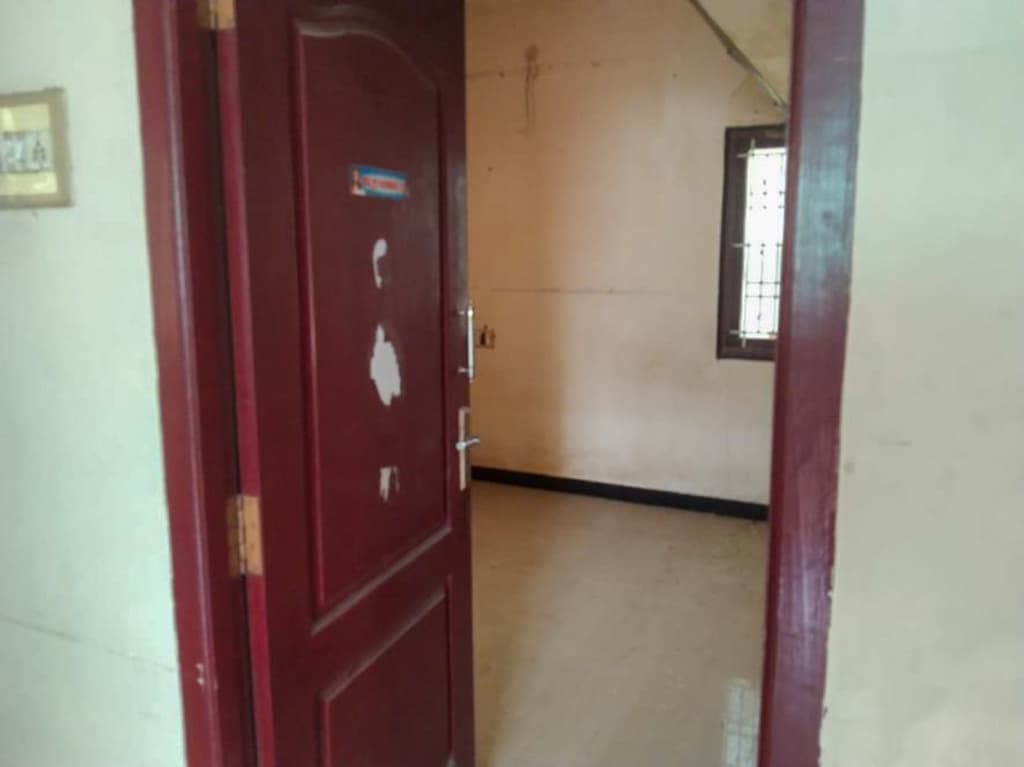 Property Photos 9