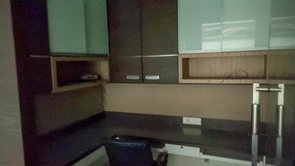 Property Photos 8