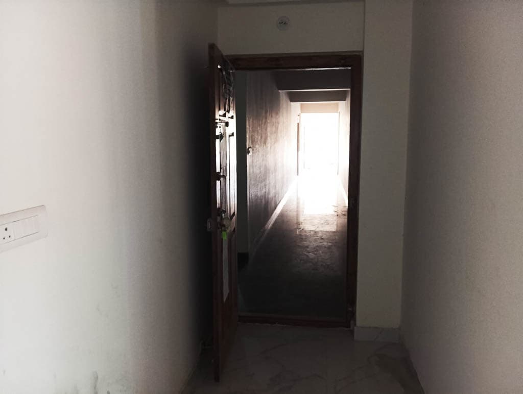 Property Photos 11