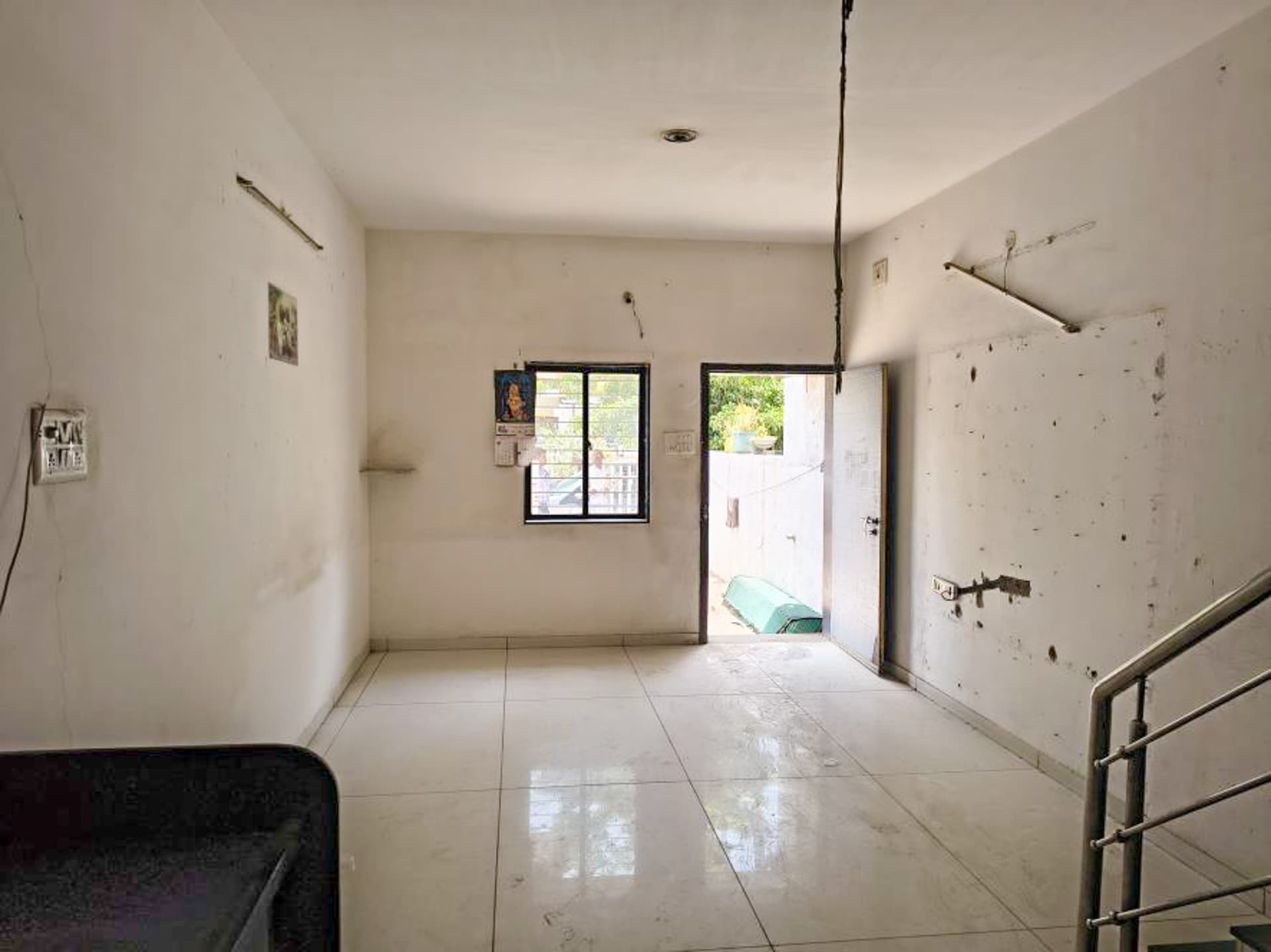 Property Photos 16