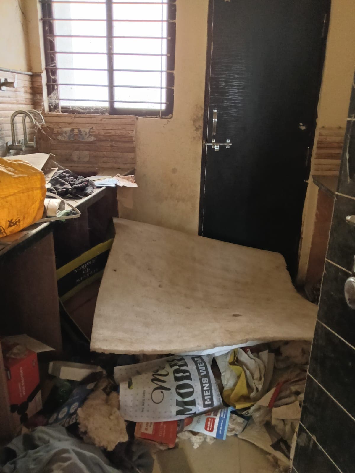 Property Photos 8