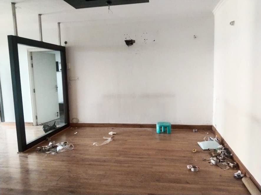 Property Photos 33