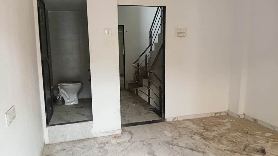 Property Photos 9