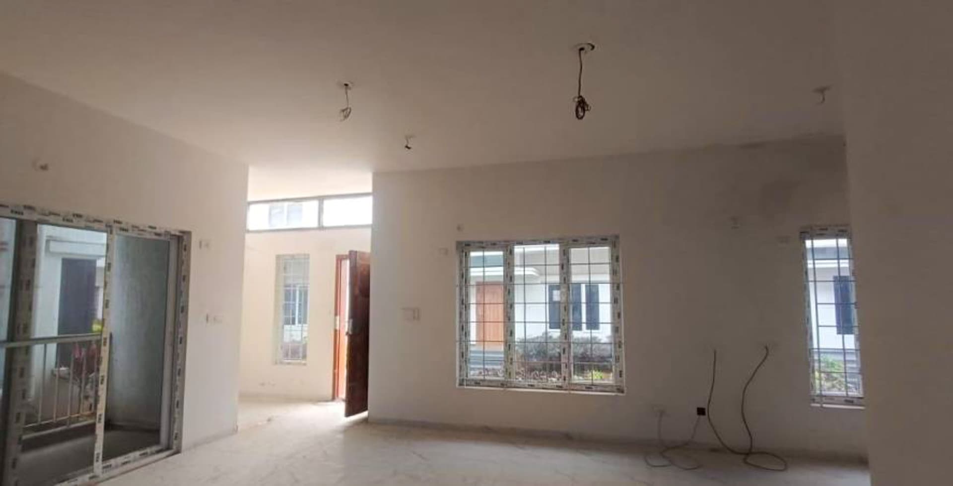 Property Photos 17
