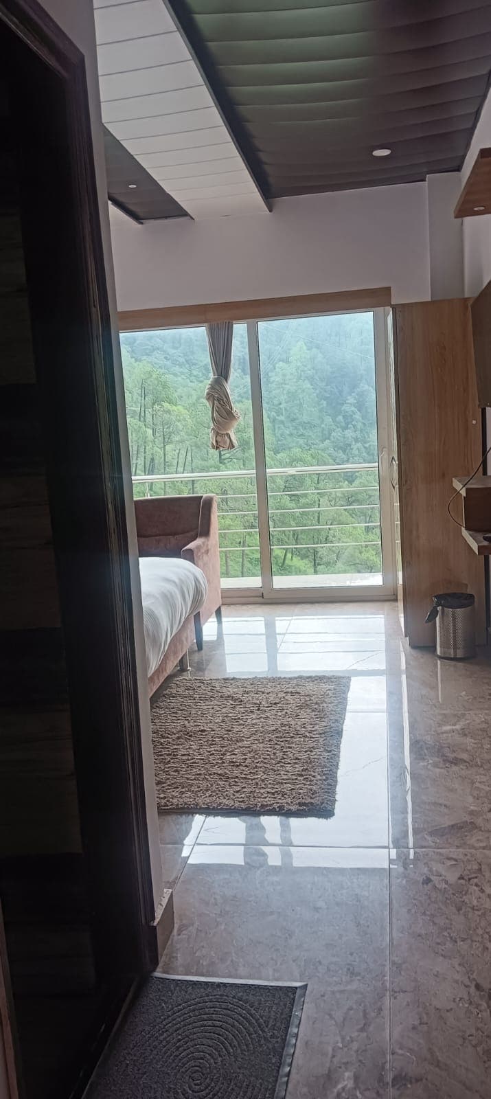 Property Photos 4