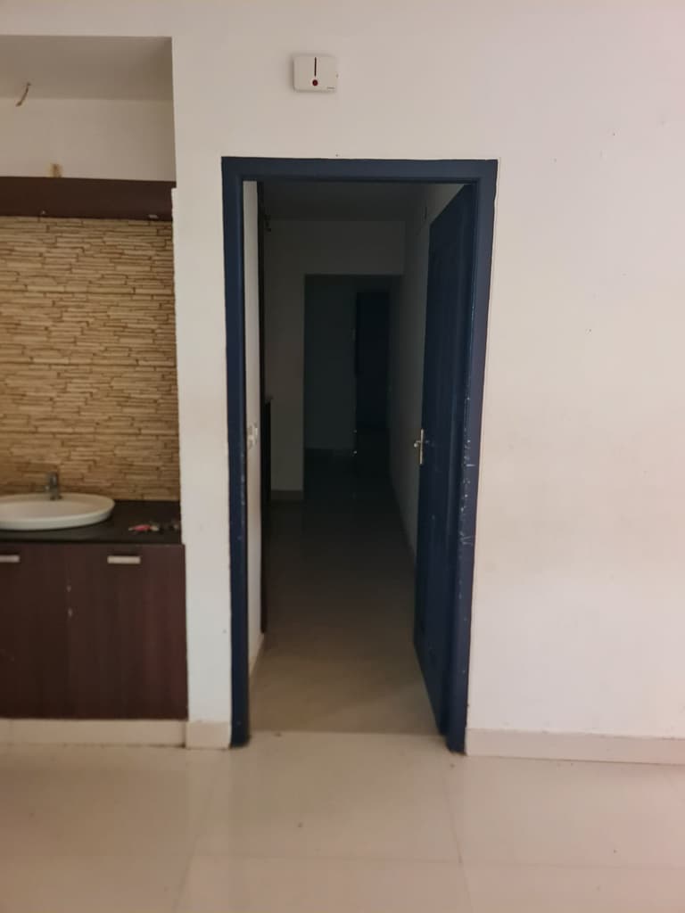 Property Photos 5