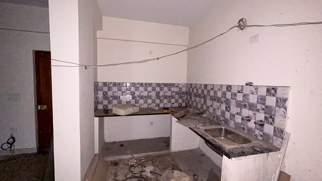 Property Photos 9