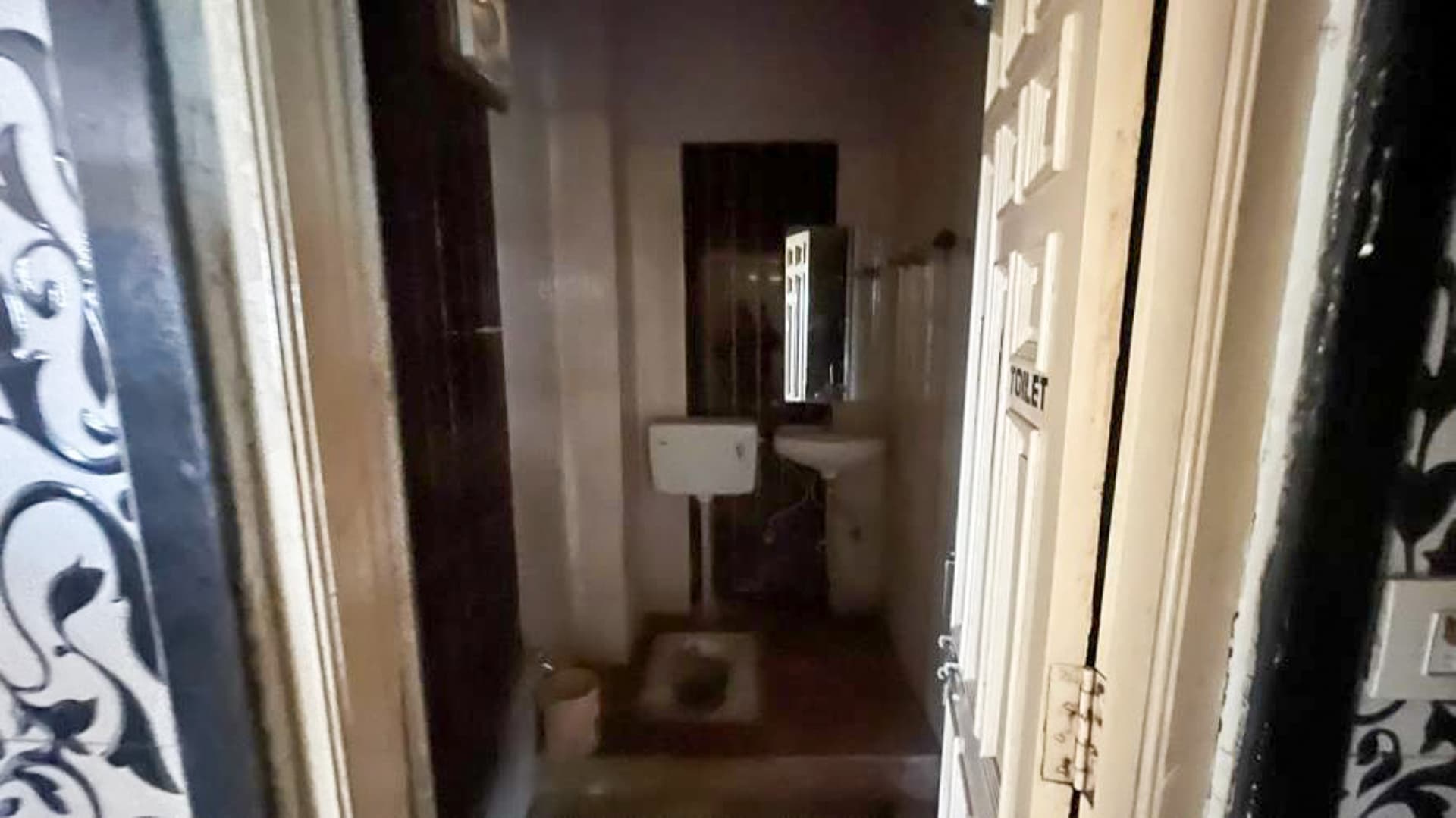 Property Photos 8