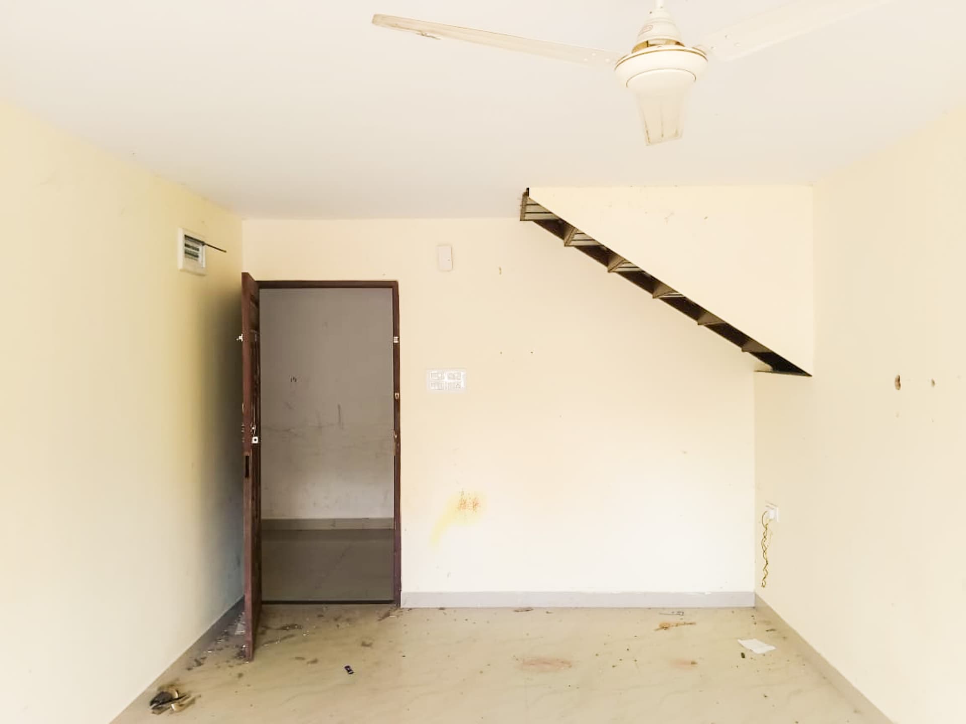Property Photos 6