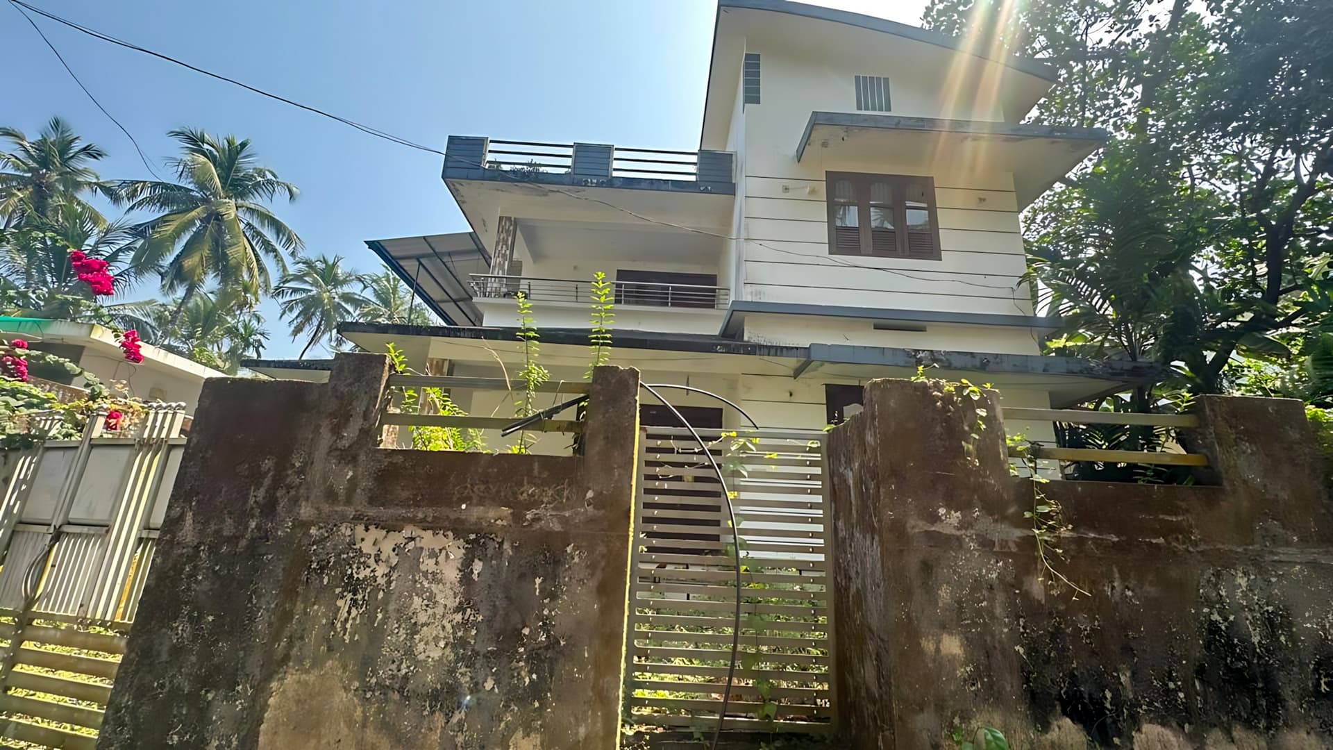 Property Photos 7
