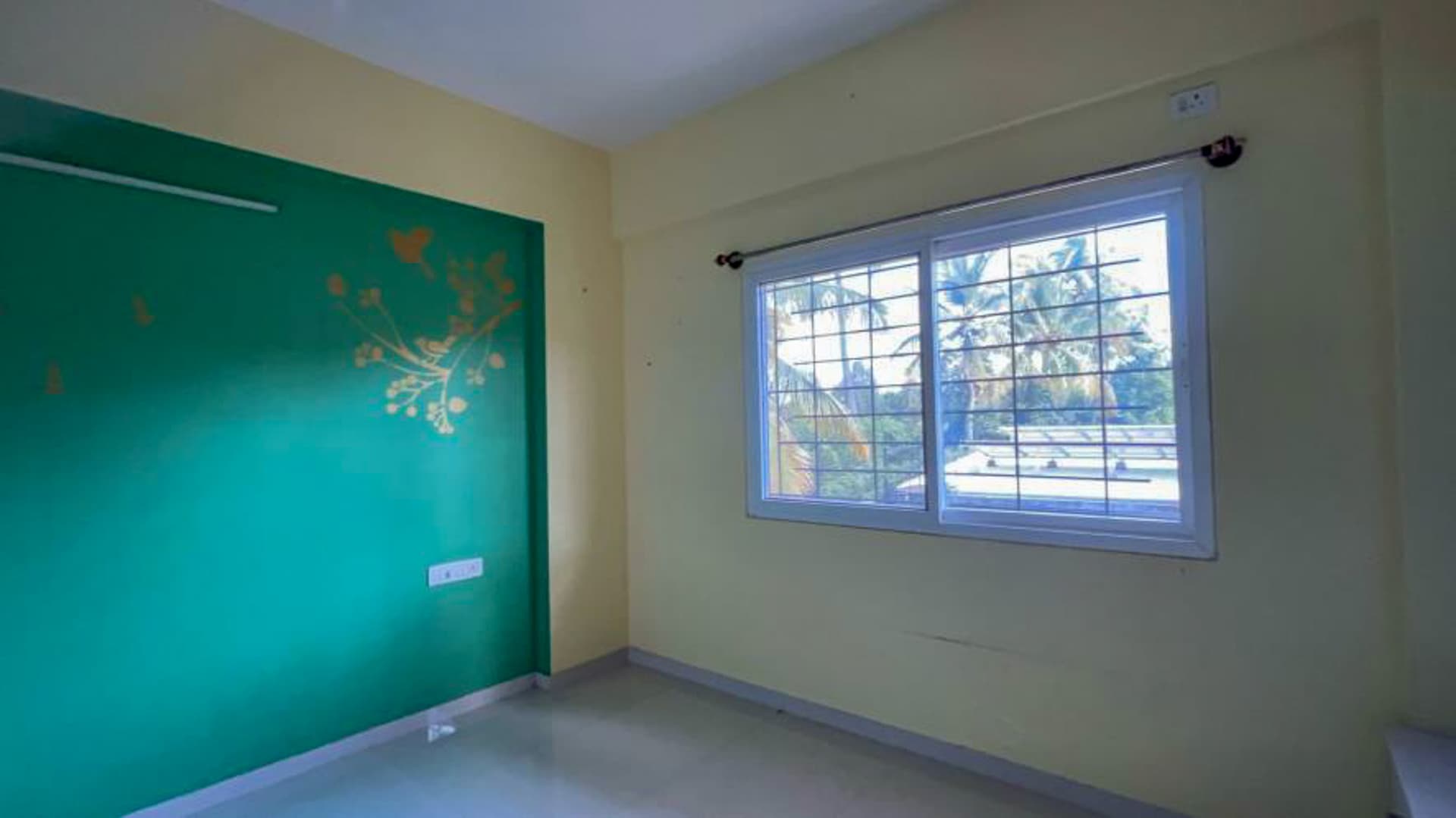 Property Photos 9