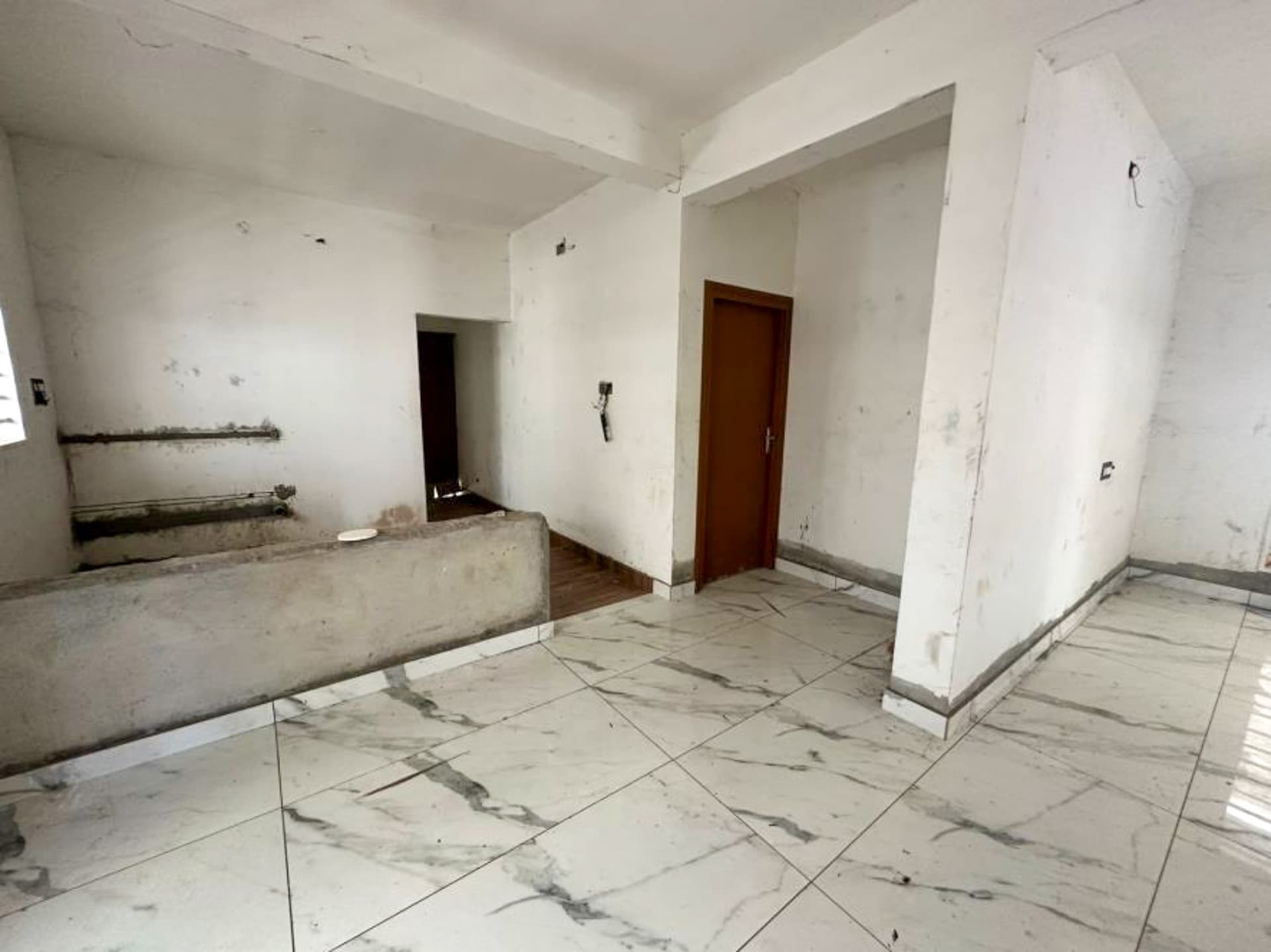 Property Photos 7