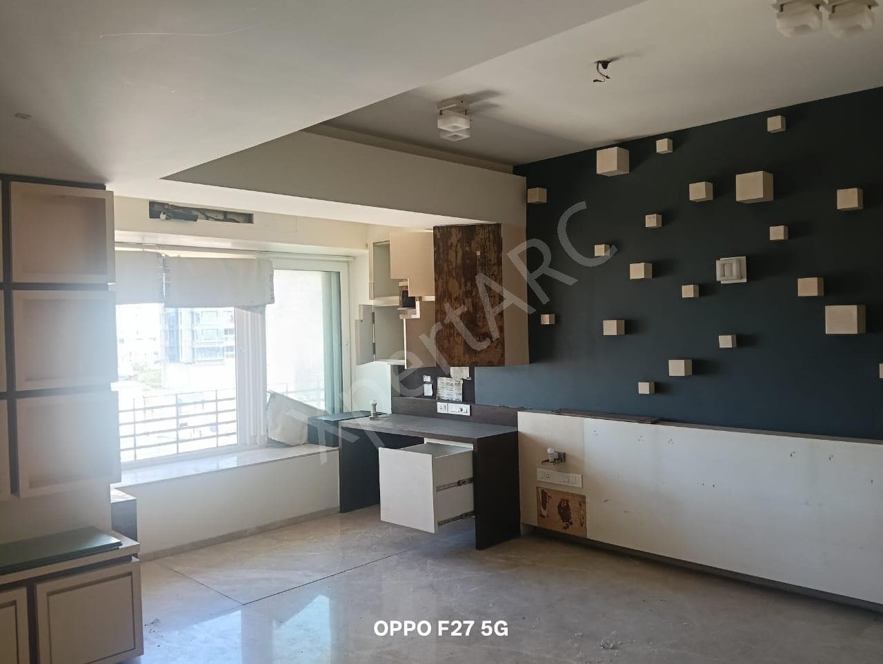 Property Photos 6