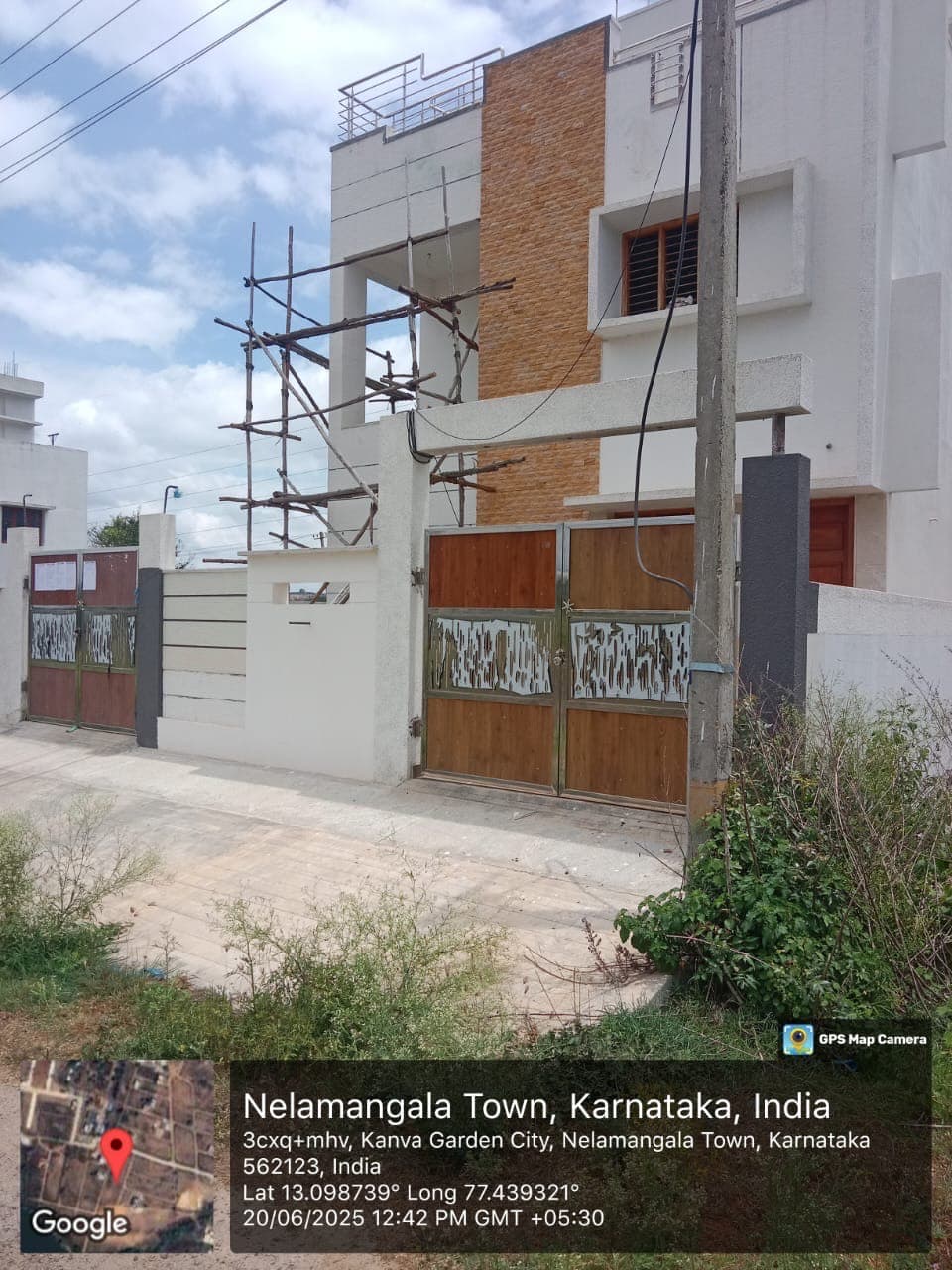 Property Photos 1