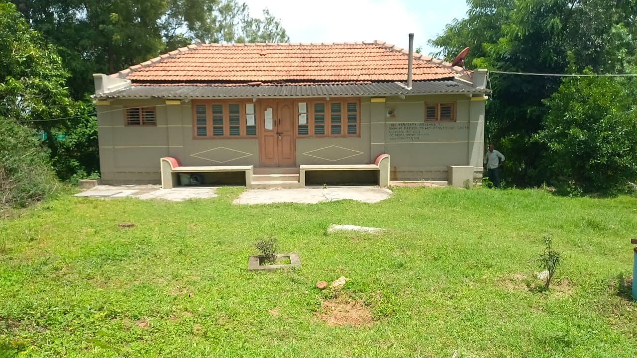 Property Photos 9