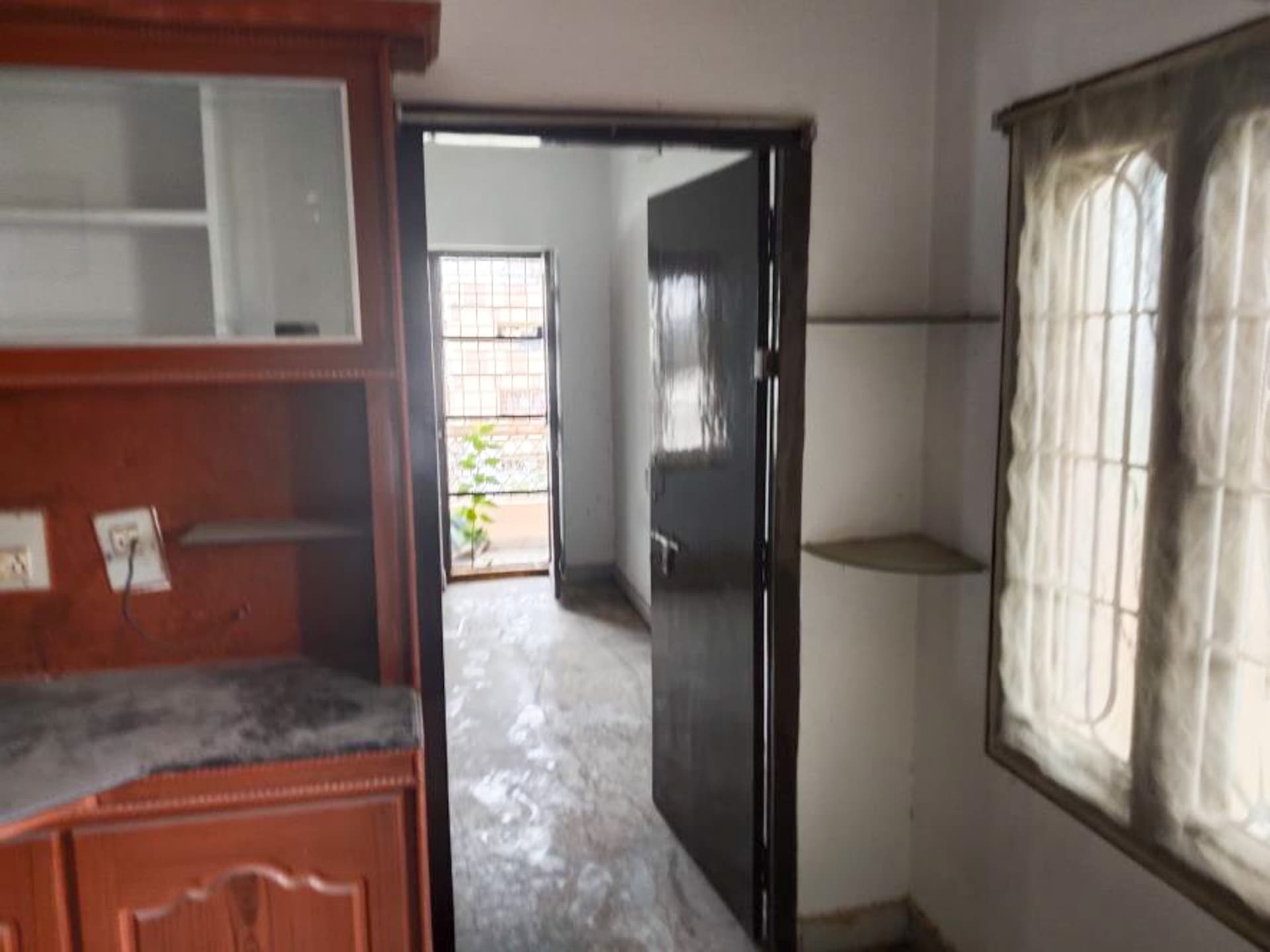 Property Photos 8
