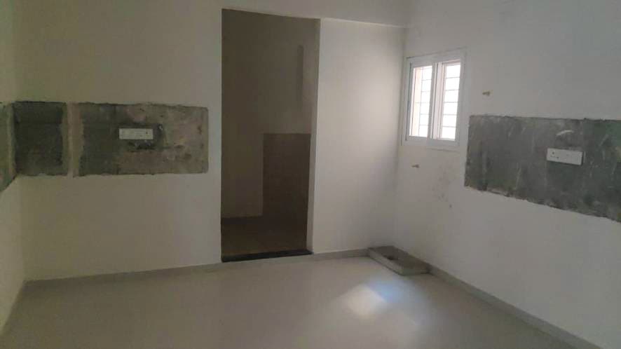 Property Photos 11