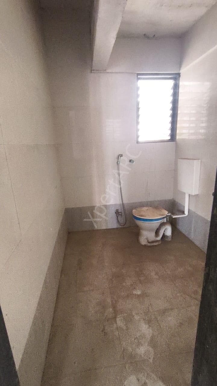 Property Photos 8