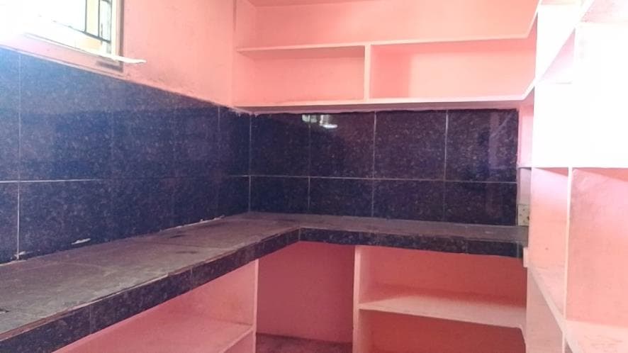 Property Photos 4
