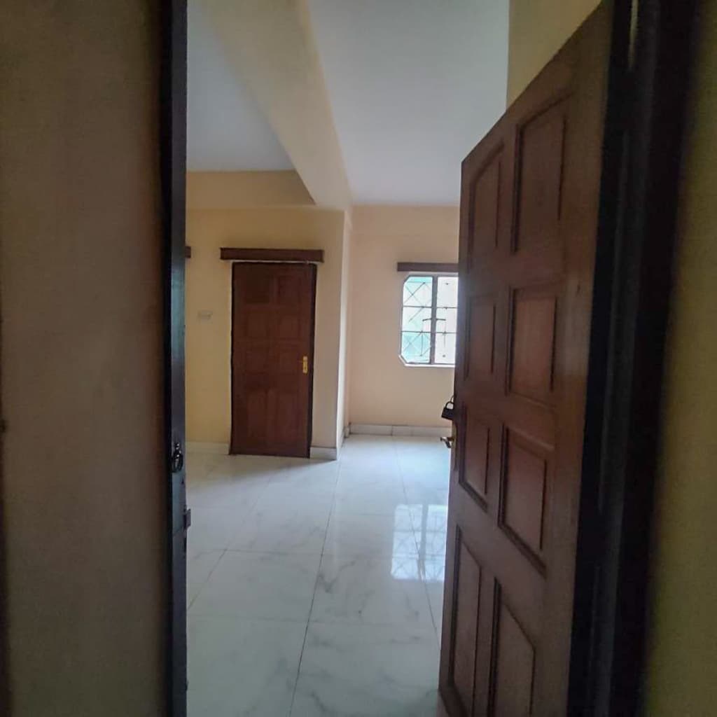 Property Photos 12