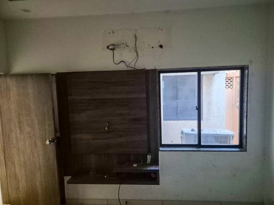 Property Photos 11