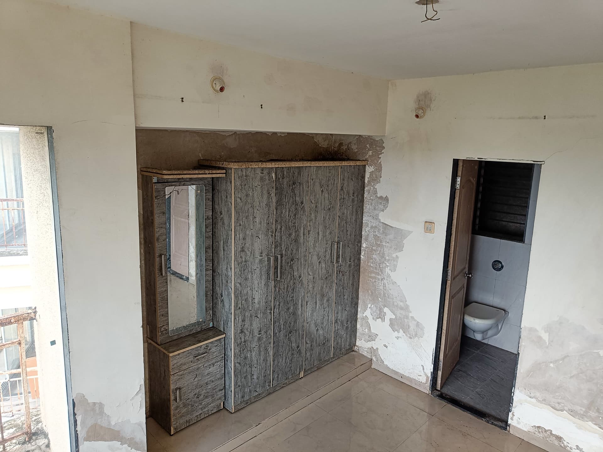 Property Photos 4