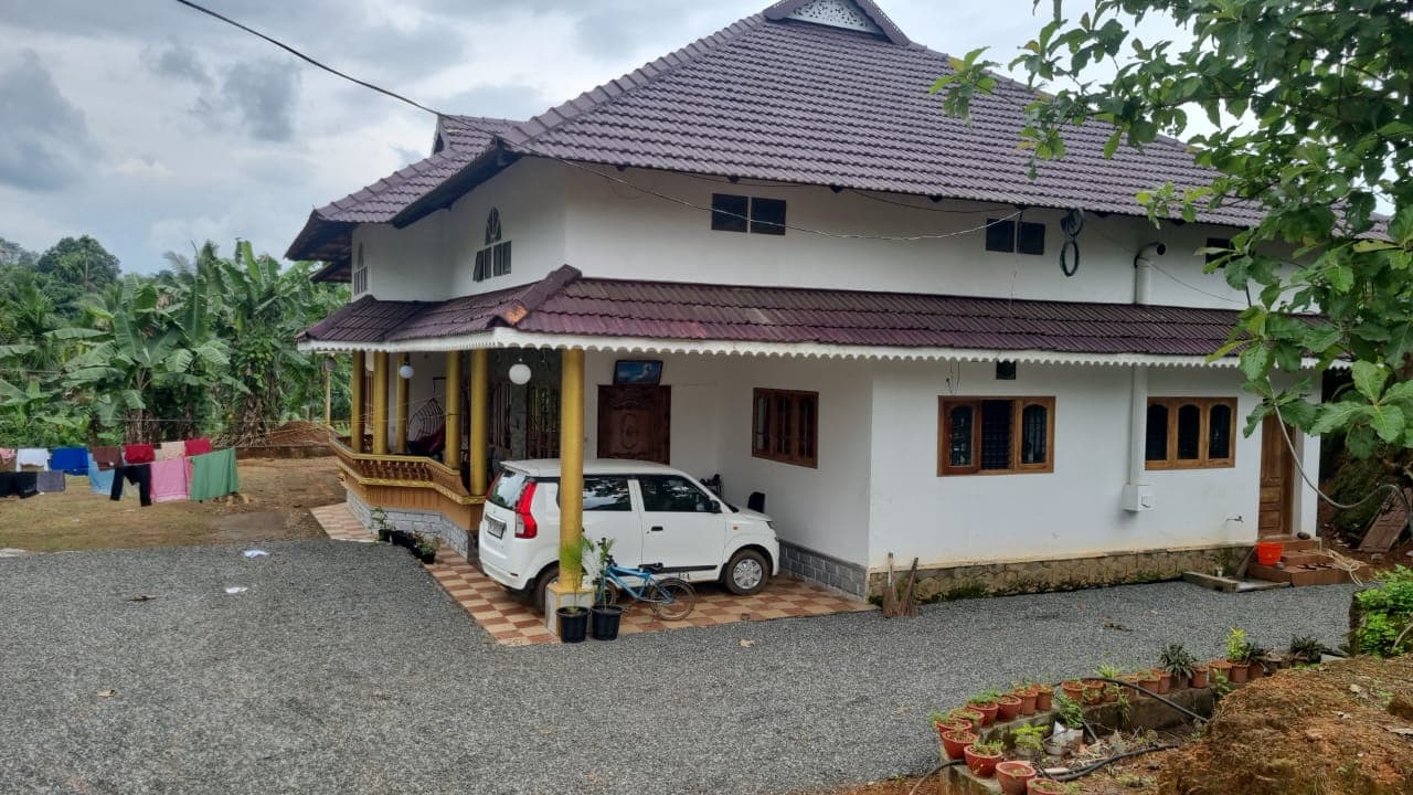 Property Photos 1