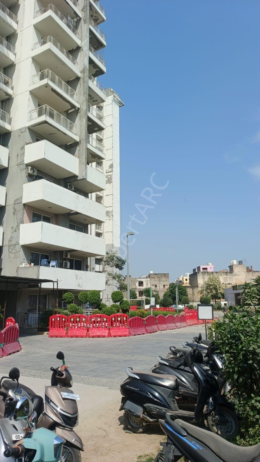 Property Photos 6