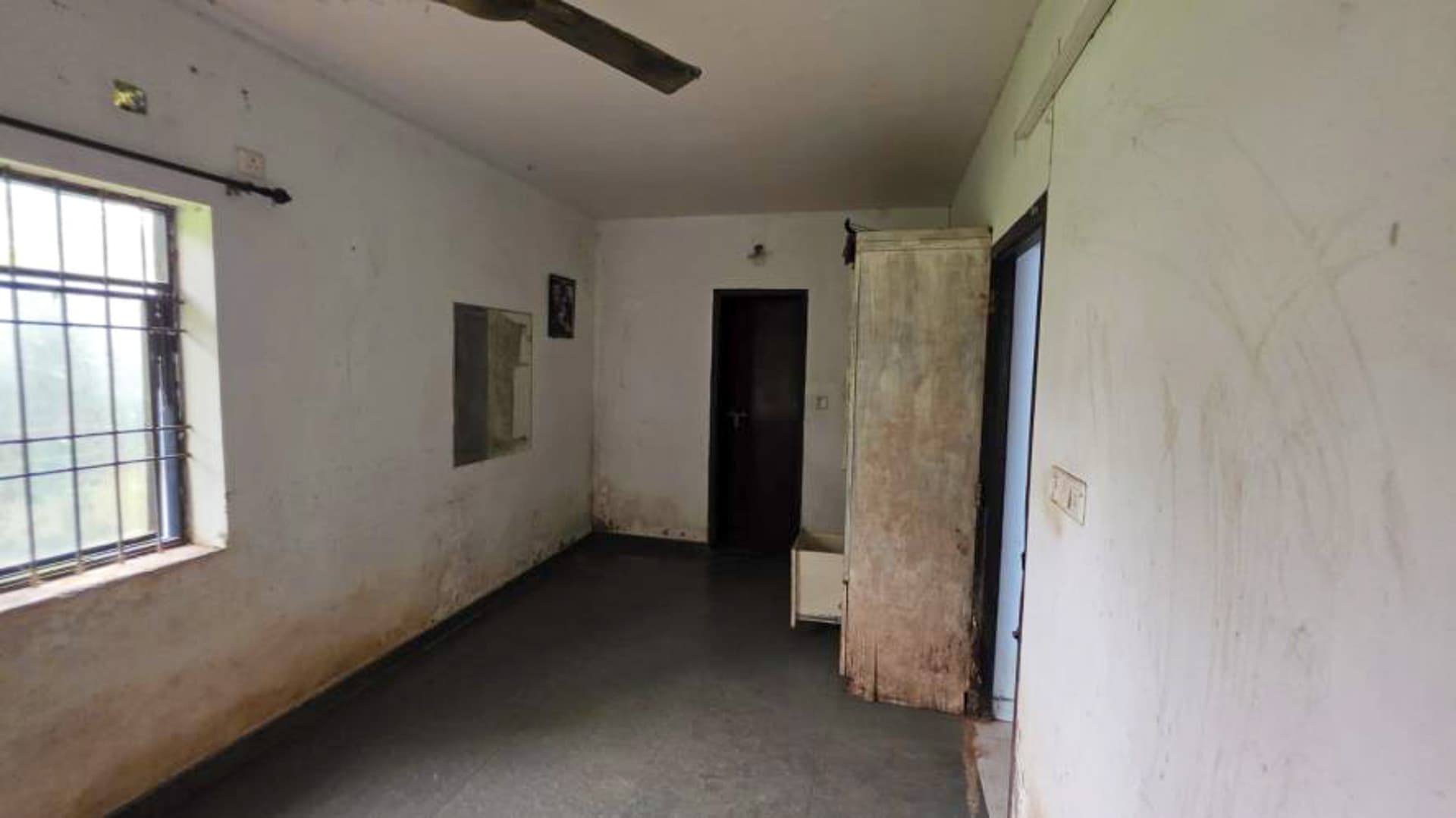Property Photos 17