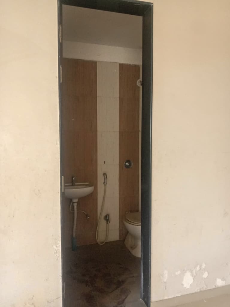 Property Photos 9