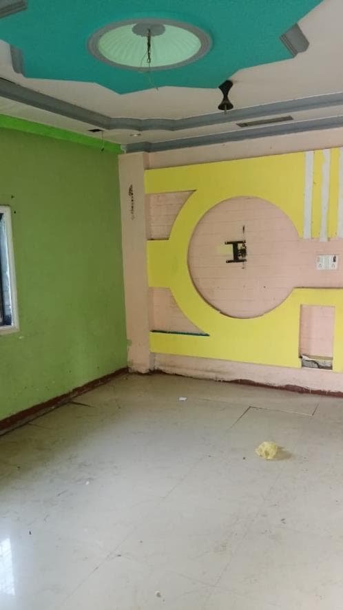 Property Photos 23
