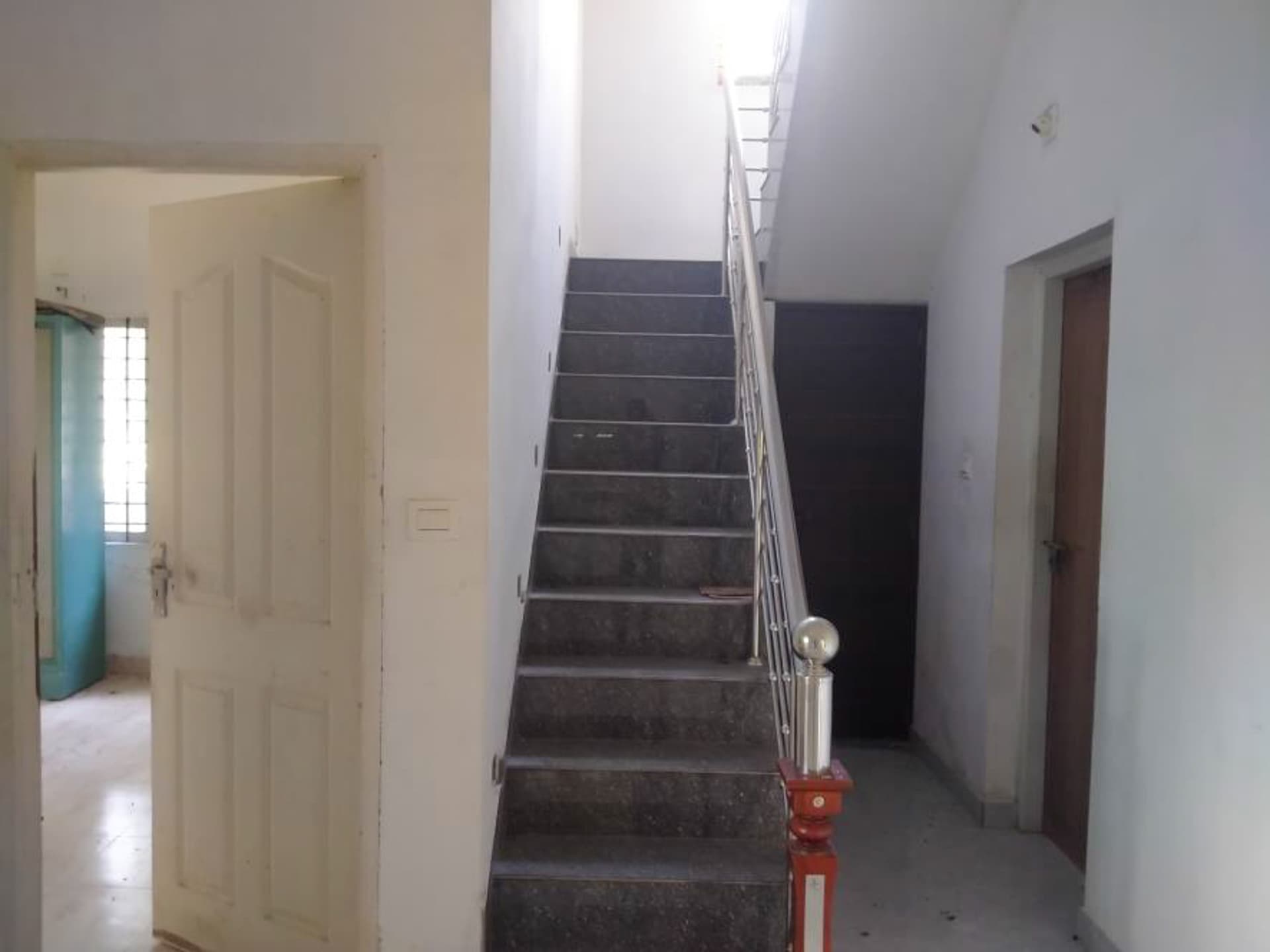 Property Photos 5