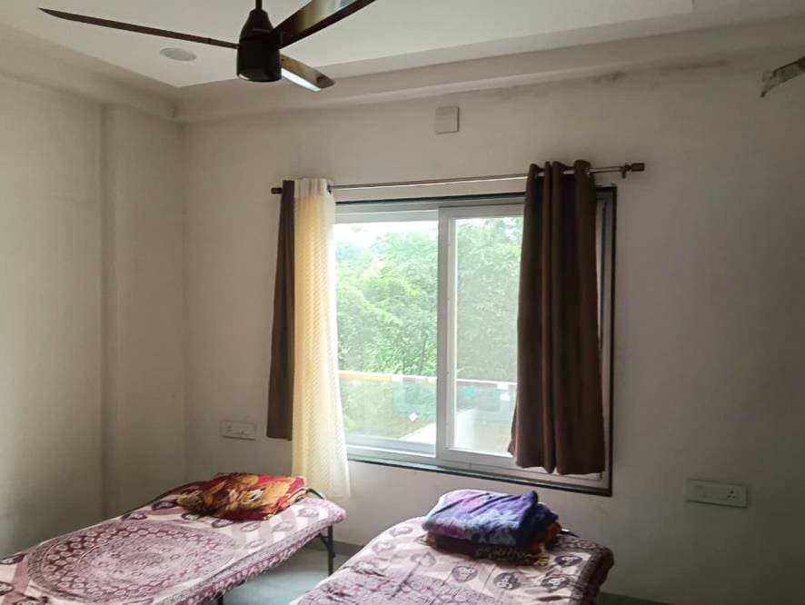 Property Photos 11