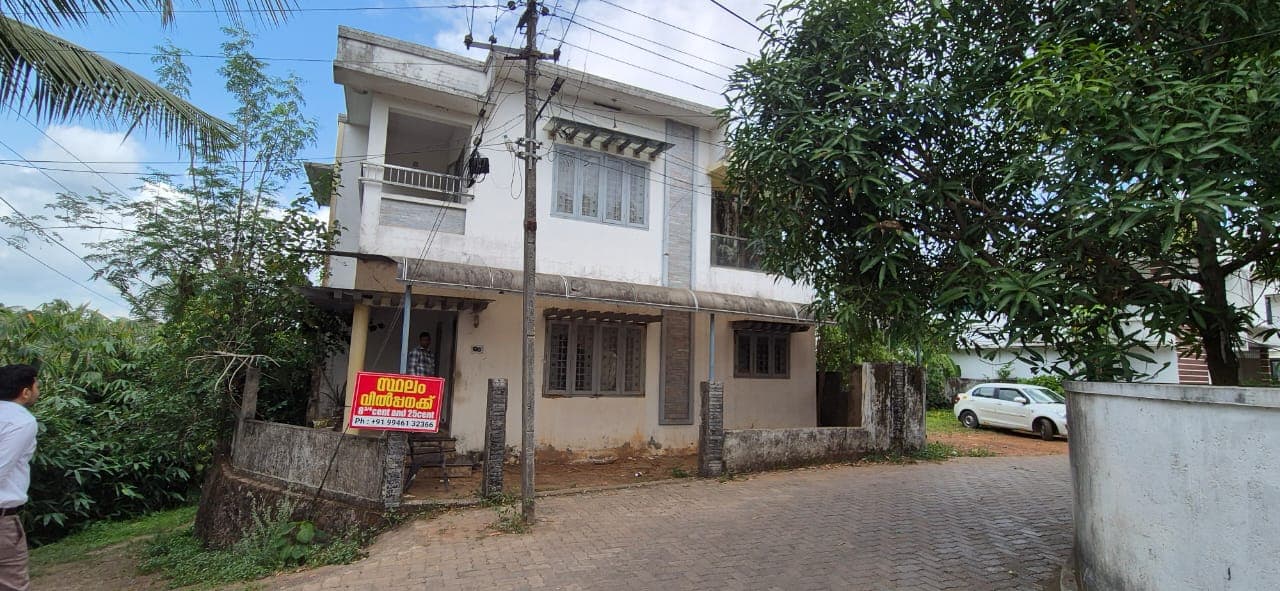 Property Photos 11
