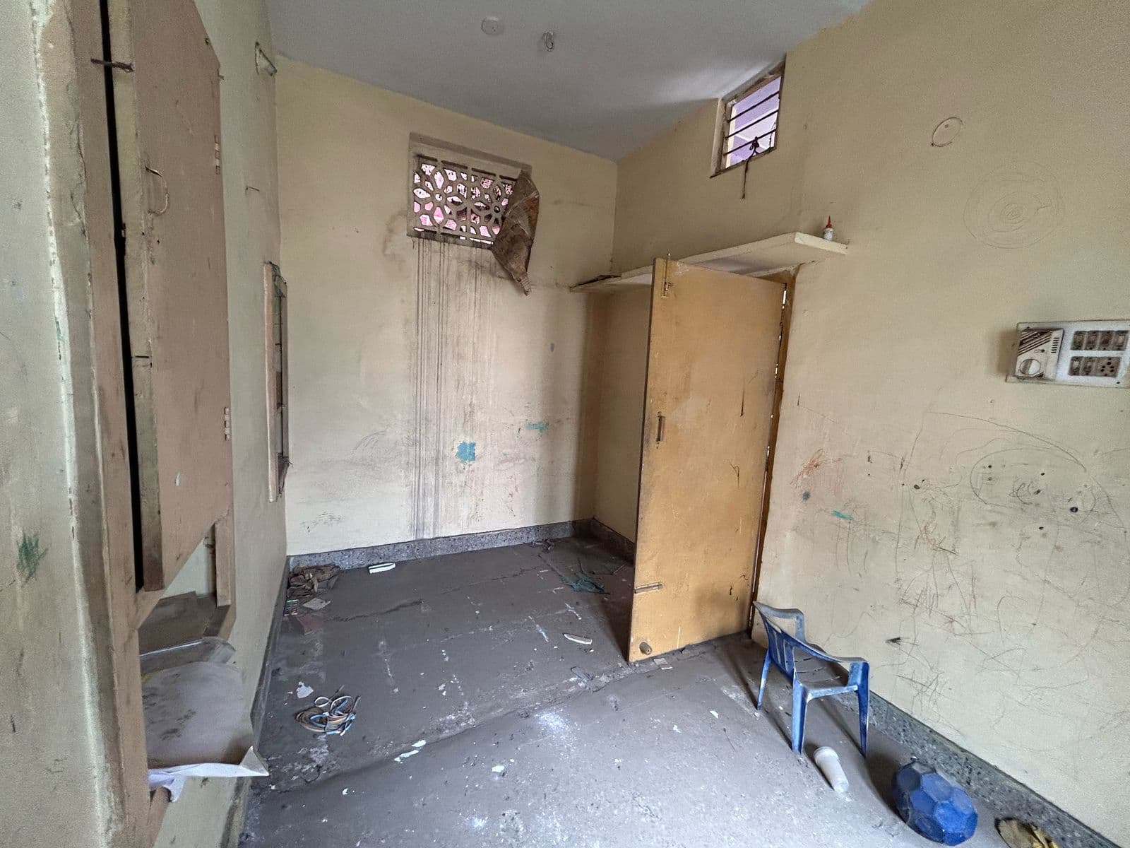 Property Photos 23