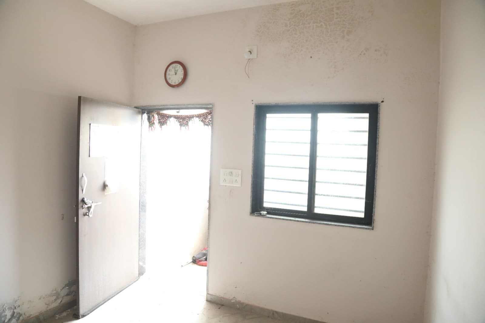 Property Photos 7