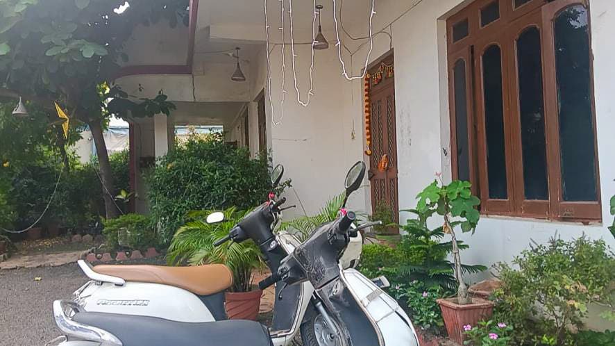 Property Photos 11