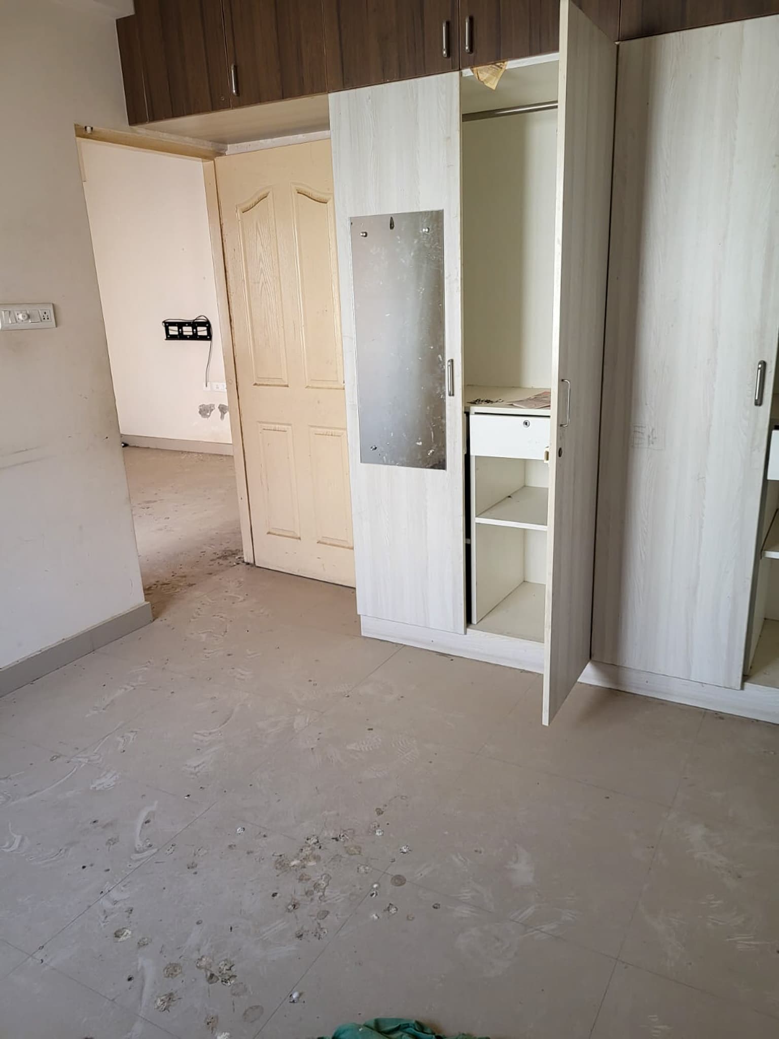 Property Photos 8