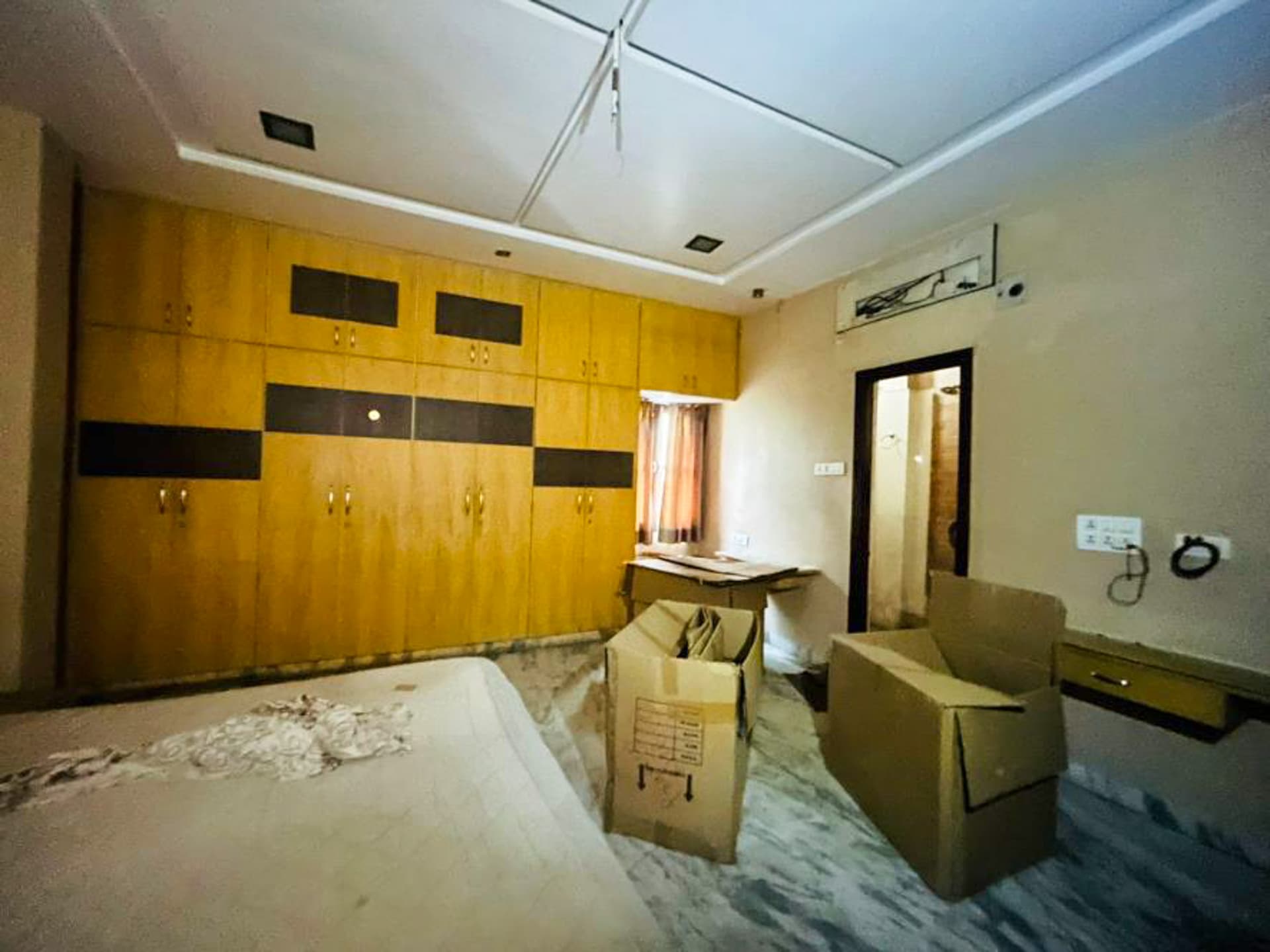 Property Photos 7