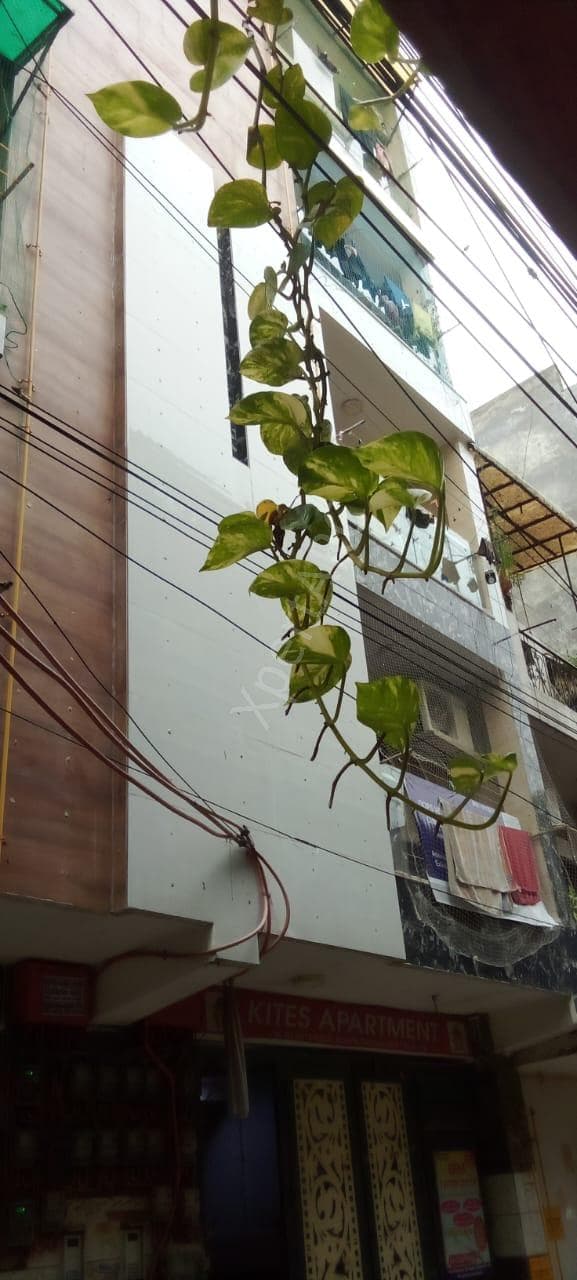 Property Photos 7