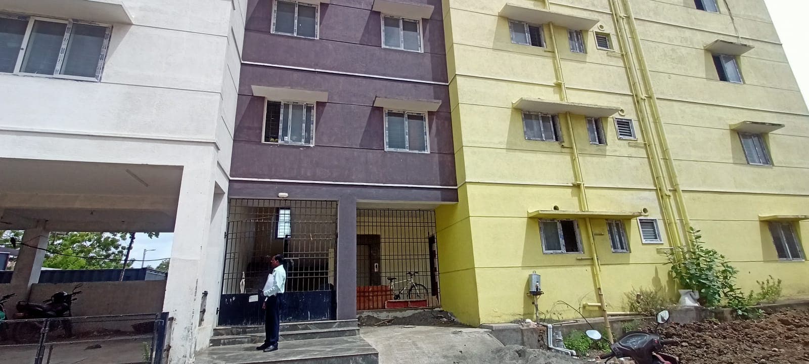 Property Photos 1